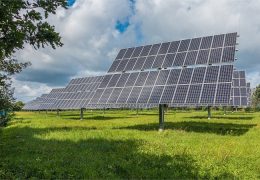 Harnessing Solar Power for Industrial Manufacturing Efficiency